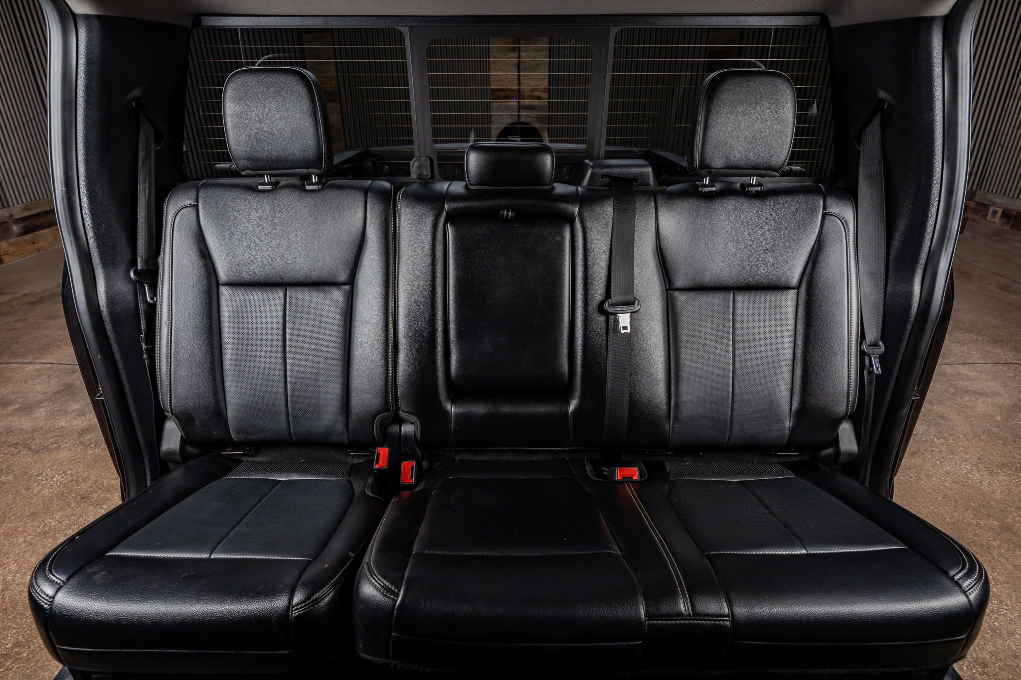 Used 2021 Ford F350 Lariat image 31