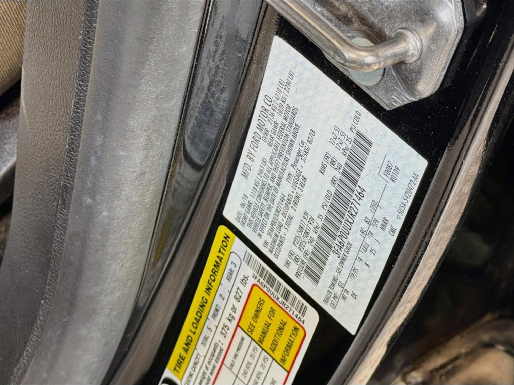 Used 2018 Ford Fusion S FWD image 27