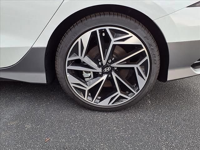 New 2024 Hyundai Ioniq 6 SEL AWD/4WD image 22