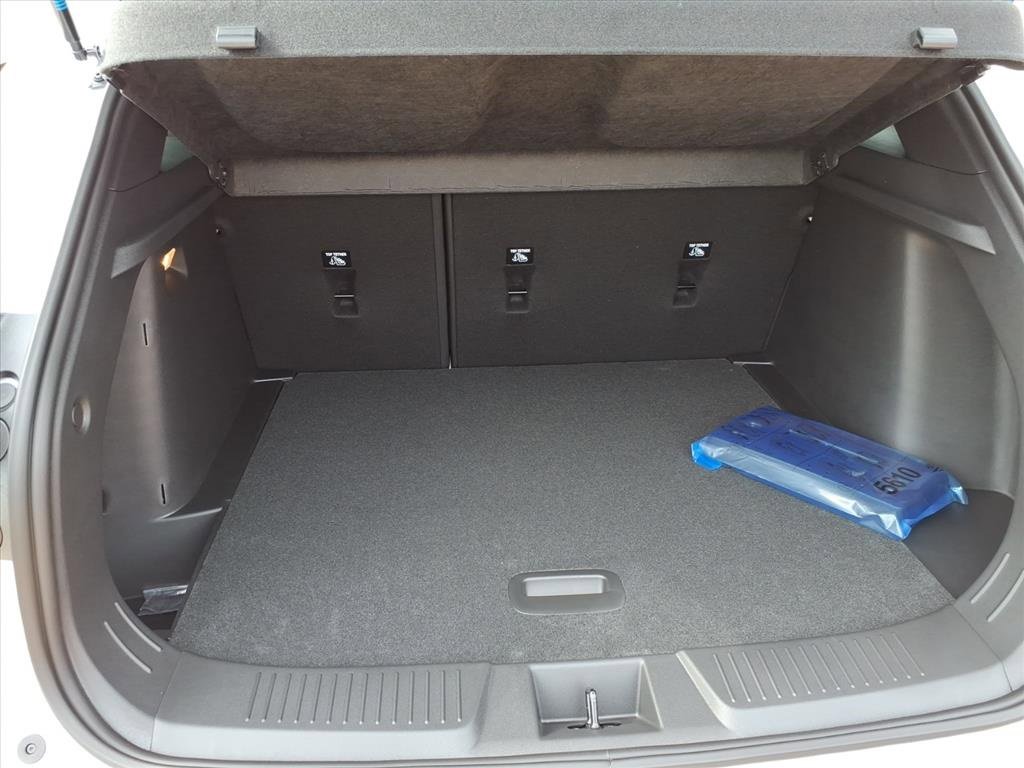 New 2026 Chevrolet Trax RS w/ Sunroof Package image 5