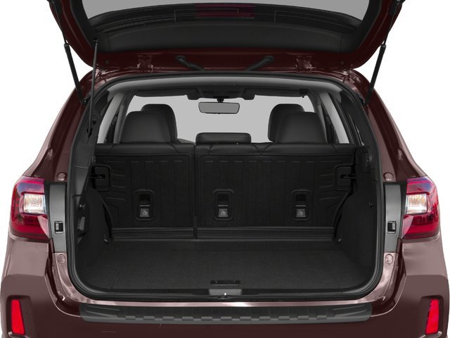 Used 2017 Subaru Outback 2.5i Touring AWD/4WD image 15