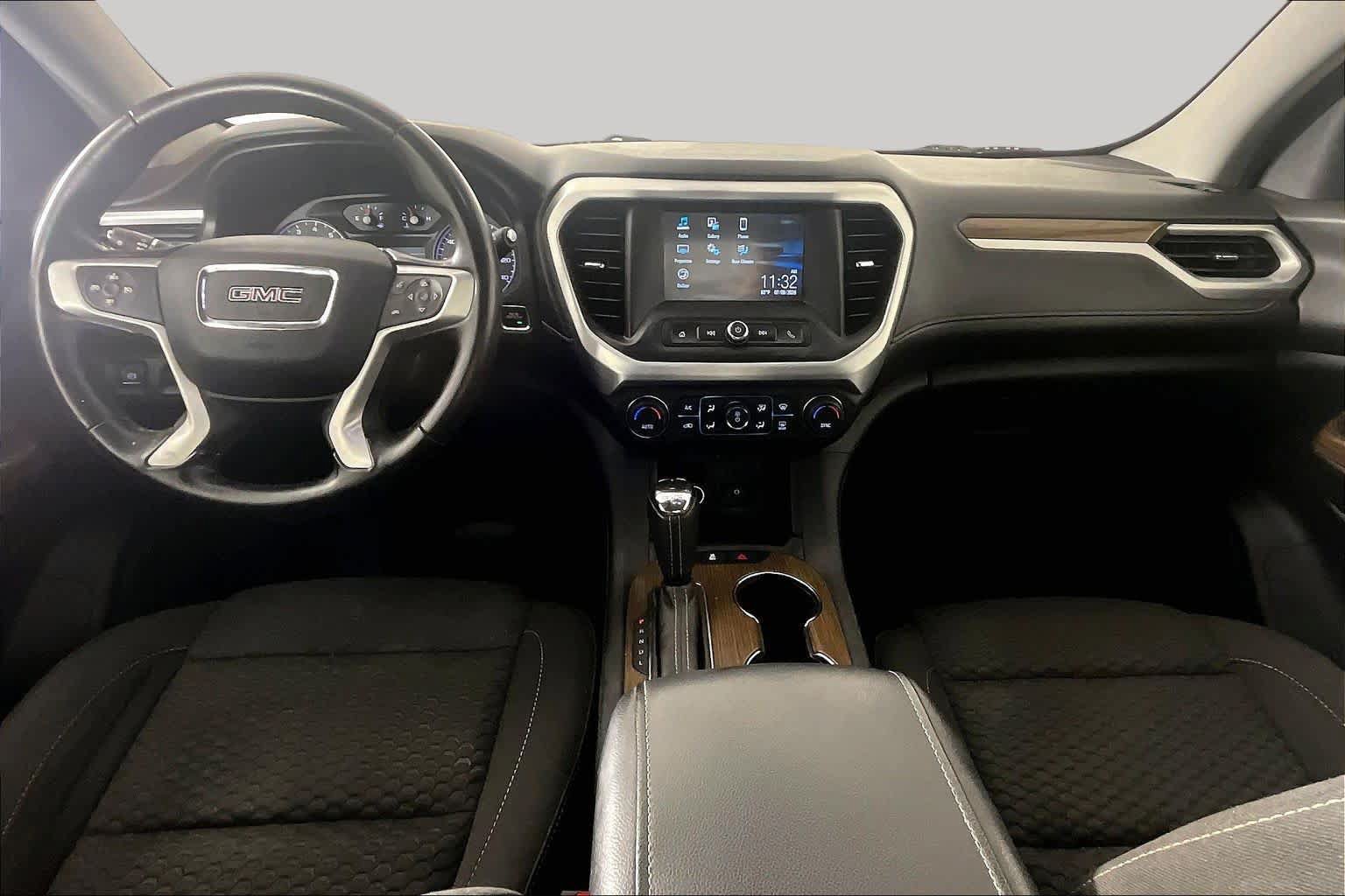 Used 2019 GMC Acadia SLE FWD image 15