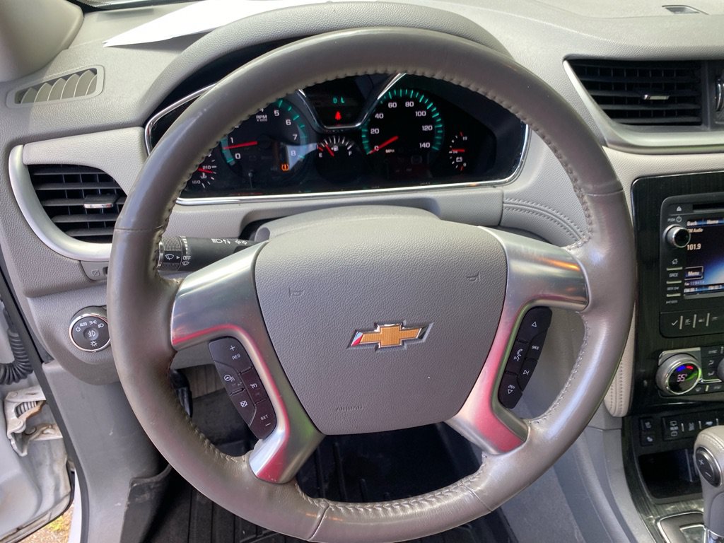 Used 2017 Chevrolet Traverse Premier AWD/4WD image 10
