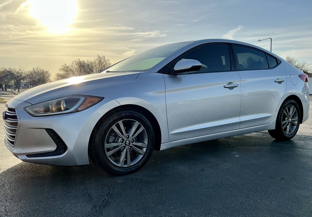 Used 2018 Hyundai Elantra SEL image 6