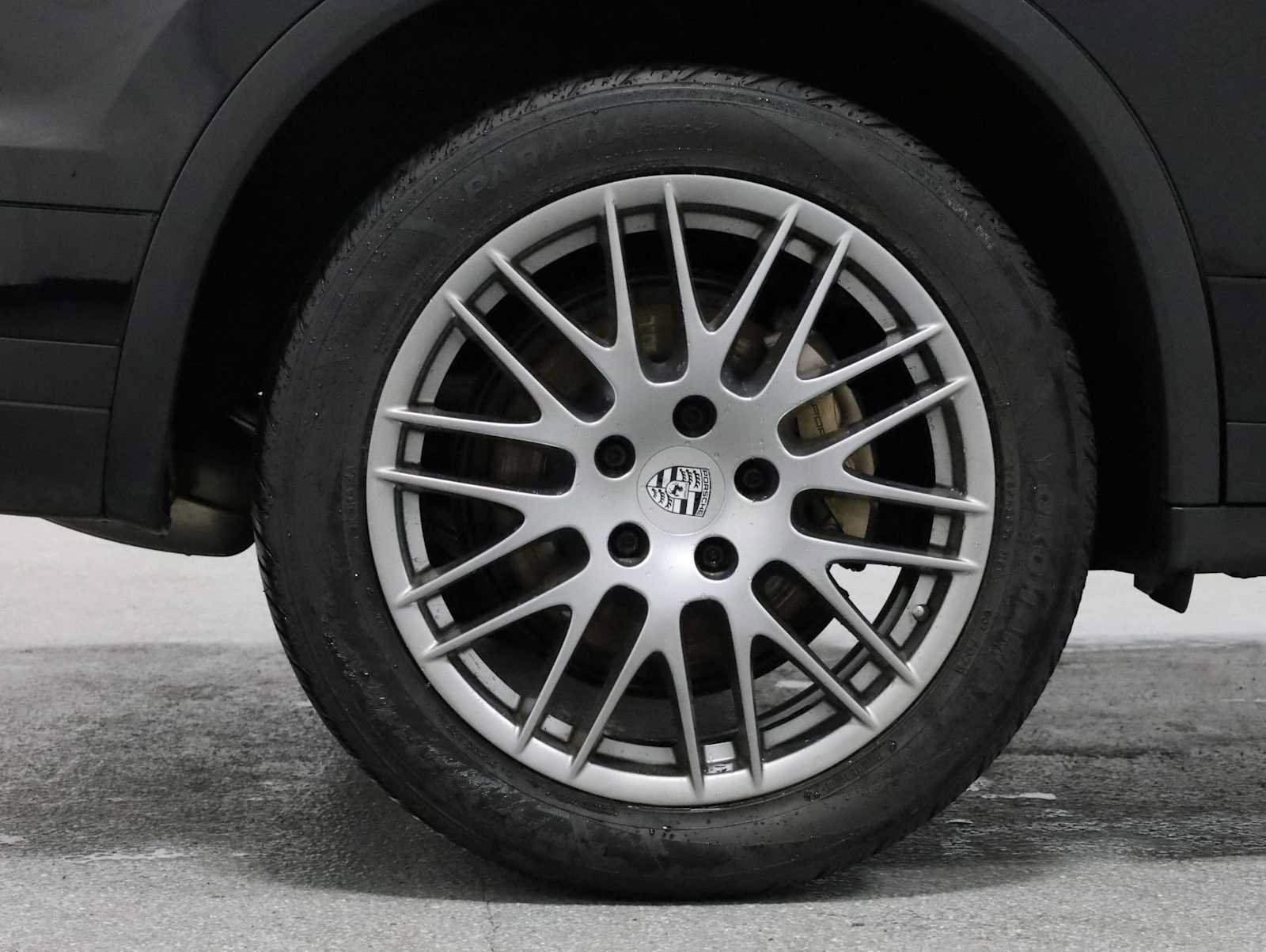 Used 2017 Porsche Cayenne S AWD/4WD image 38