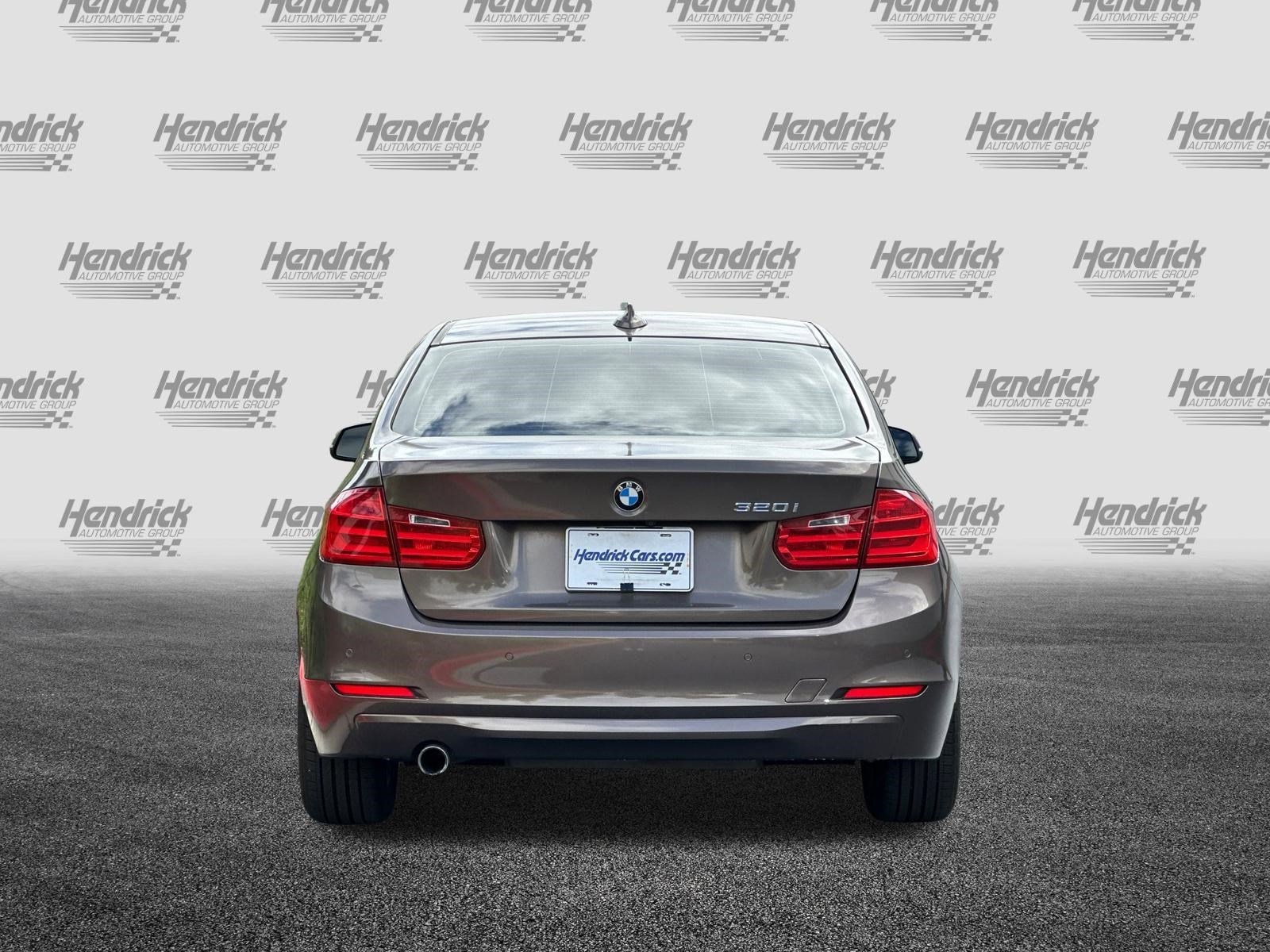 Used 2014 BMW 320i Sedan image 6