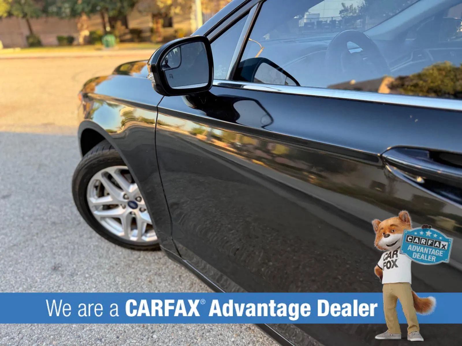 Used 2015 Ford Fusion SE FWD image 21