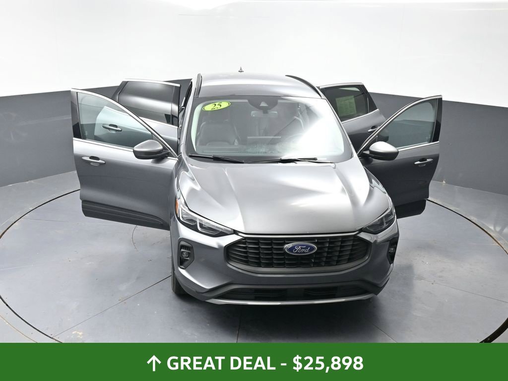 Used 2025 Ford Escape Platinum AWD/4WD image 62