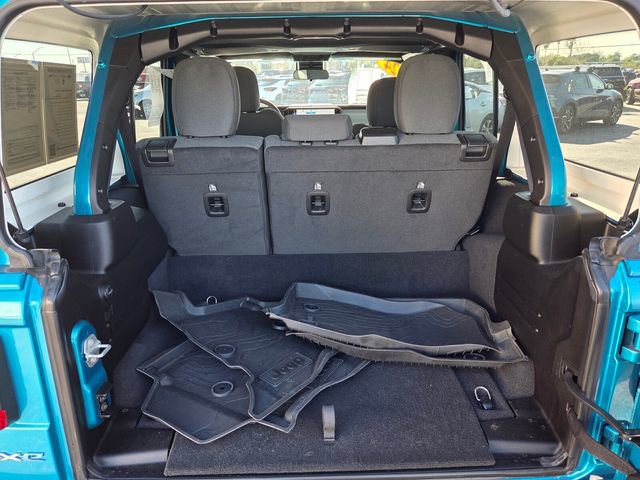 Used 2024 Jeep Wrangler Sahara AWD/4WD image 11