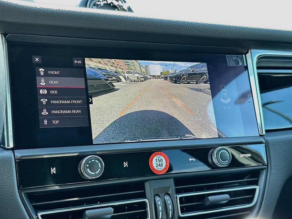 New 2026 Porsche Macan AWD/4WD image 16
