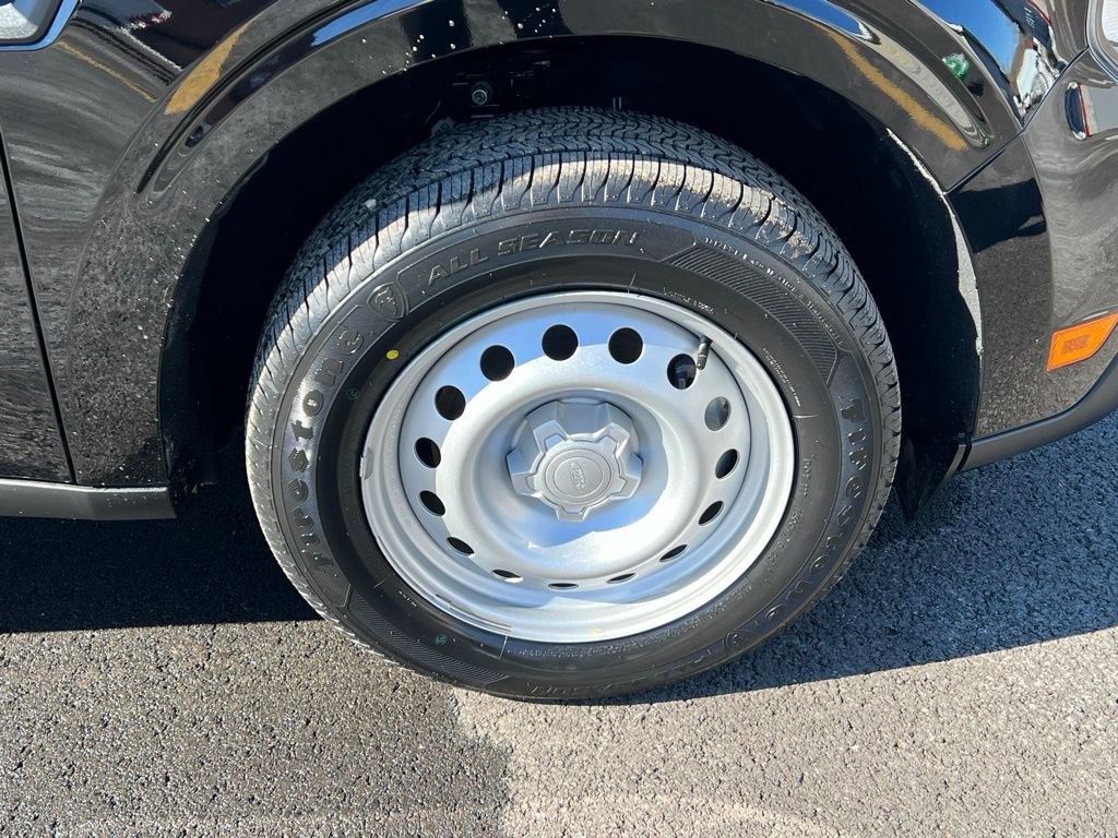 Used 2025 Ford Maverick XL image 10