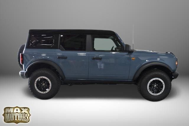 New 2024 Ford Bronco Badlands w/ Sasquatch Package image 2