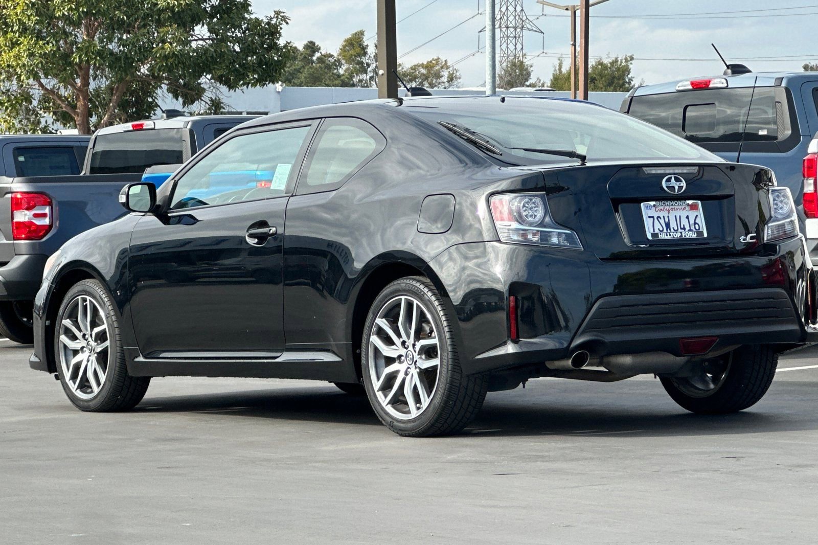 Used 2016 Scion tC Base image 6