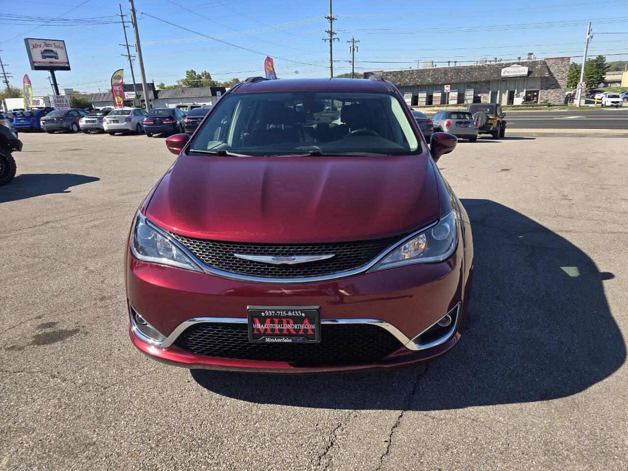 Used 2017 Chrysler Pacifica Touring-L w/ Tire & Wheel Group FWD image 56
