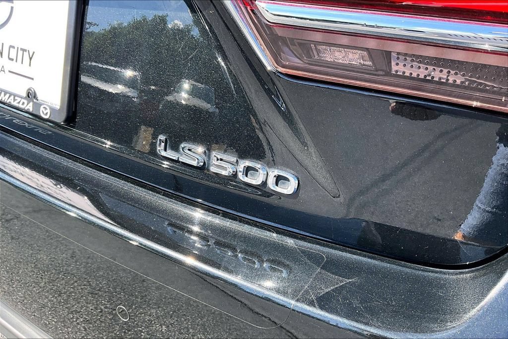 Used 2018 Lexus LS 500 w/ Luxury Package RWD image 8