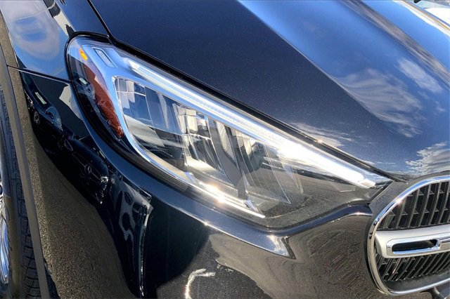 Used 2025 Mercedes-Benz GLC 300 4MATIC image 23