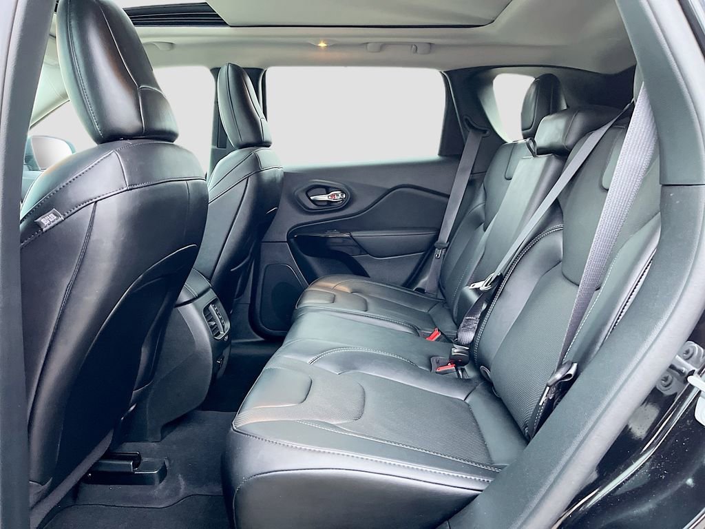 Used 2023 Jeep Cherokee Altitude Lux w/ Lux Elite Package image 24