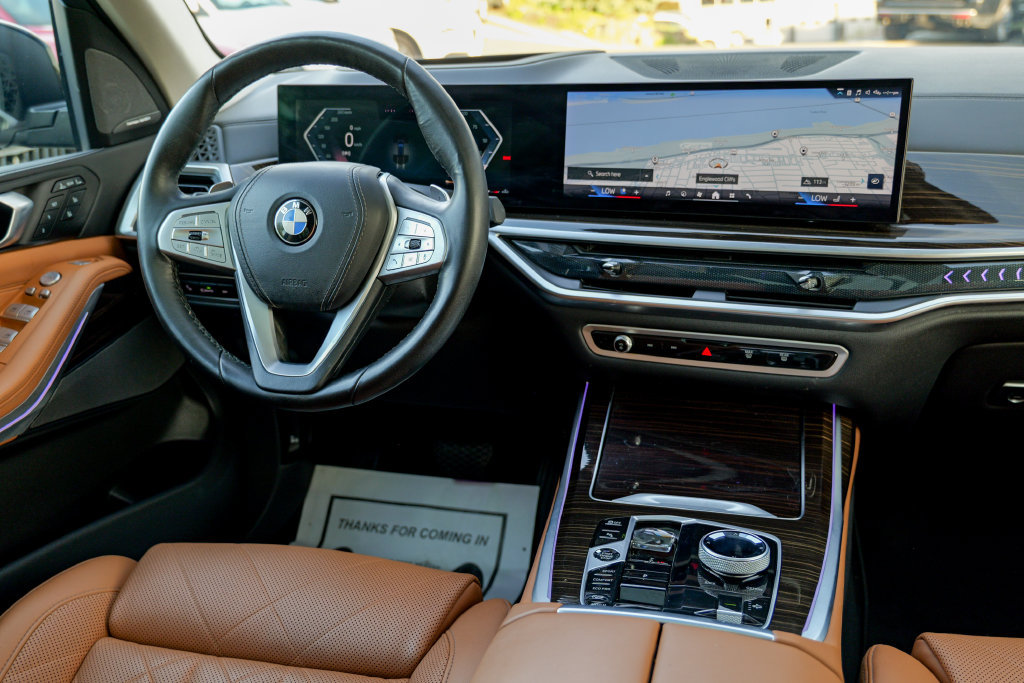 Used 2024 BMW X7 xDrive40i w/ Executive Package AWD/4WD image 44