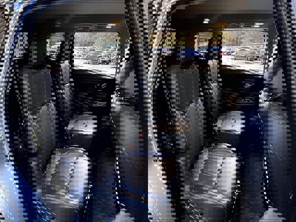 Used 2023 Subaru Ascent Limited image 16