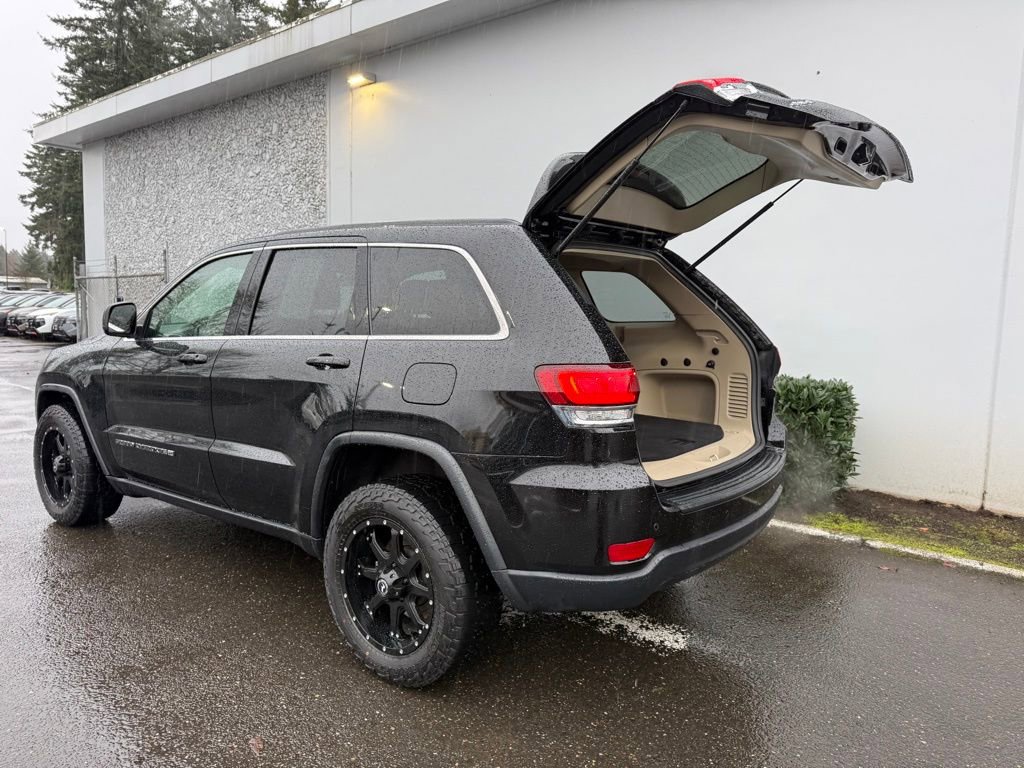 Used 2022 Jeep Grand Cherokee Laredo E image 12