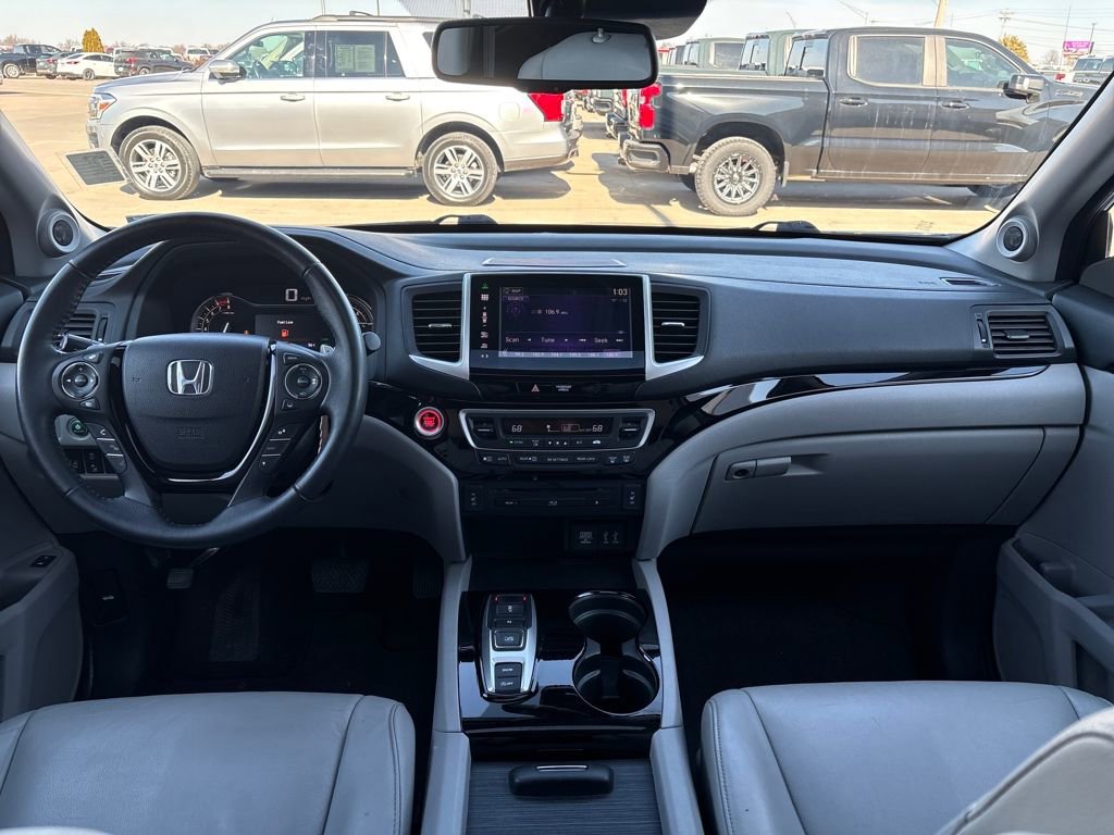Used 2016 Honda Pilot Touring image 13