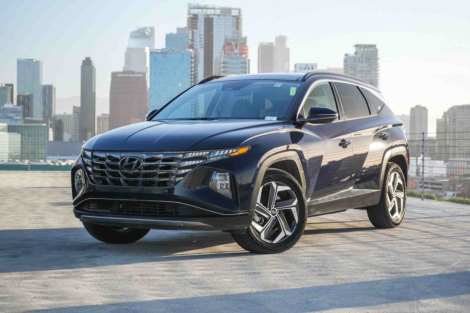 Used 2022 Hyundai Tucson Limited AWD/4WD image 1
