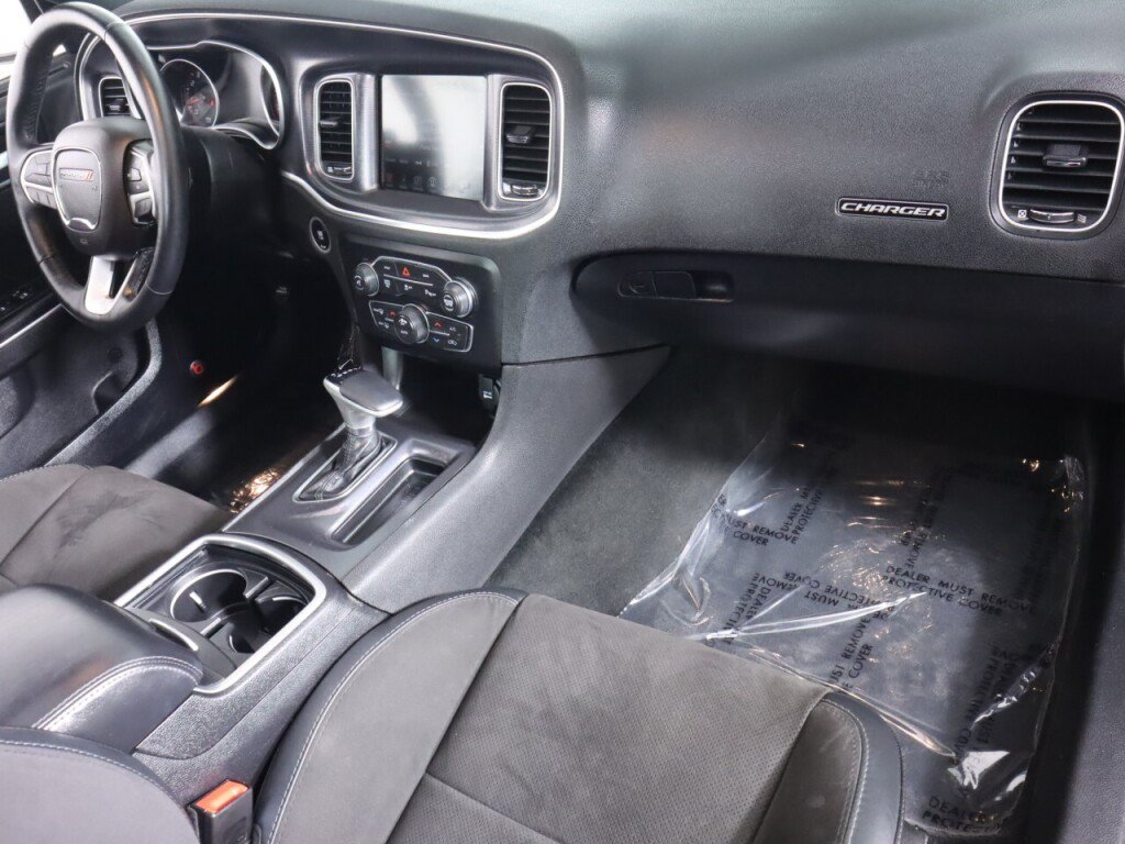 Used 2015 Dodge Charger R/T RWD image 42