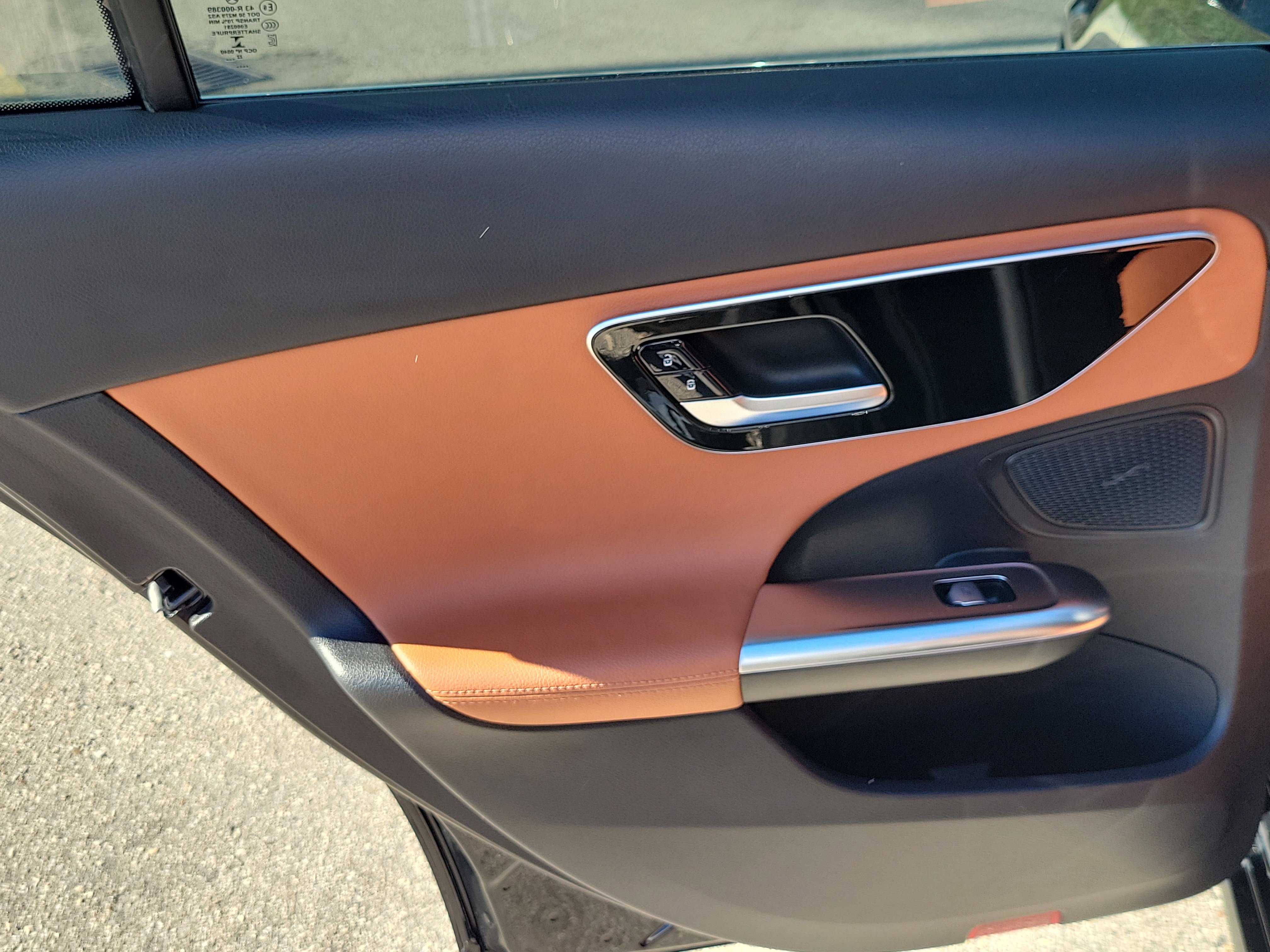 Used 2023 Mercedes-Benz C 300 Sedan image 23