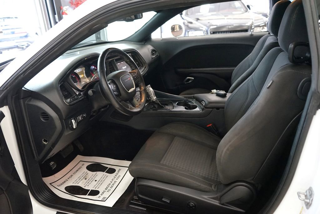 Used 2018 Dodge Challenger R/T w/ Blacktop Package image 25