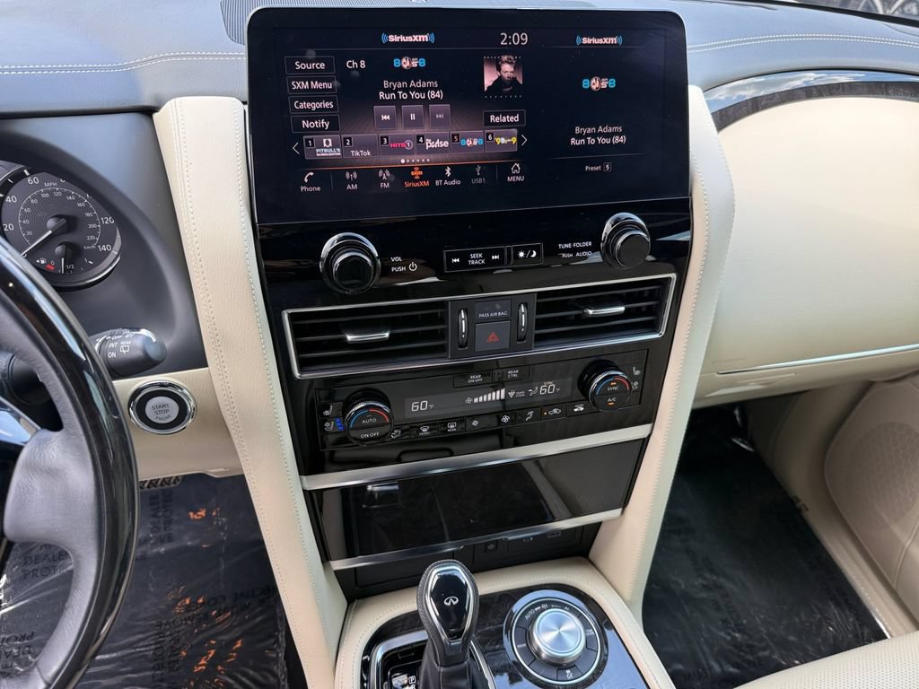 Used 2024 INFINITI QX80 Sensory w/ Cargo Package AWD/4WD image 19