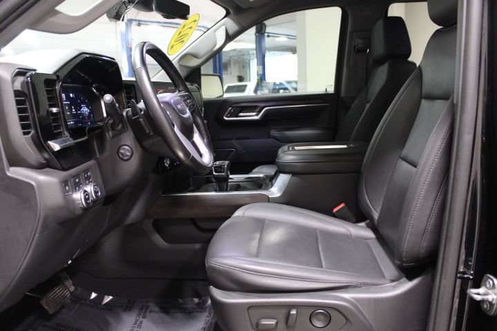 Used 2022 GMC Sierra 1500 SLT w/ SLT Convenience Package AWD/4WD image 20
