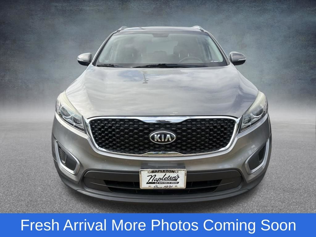 Used 2016 Kia Sorento LX w/ LX Convenience Package FWD image 3