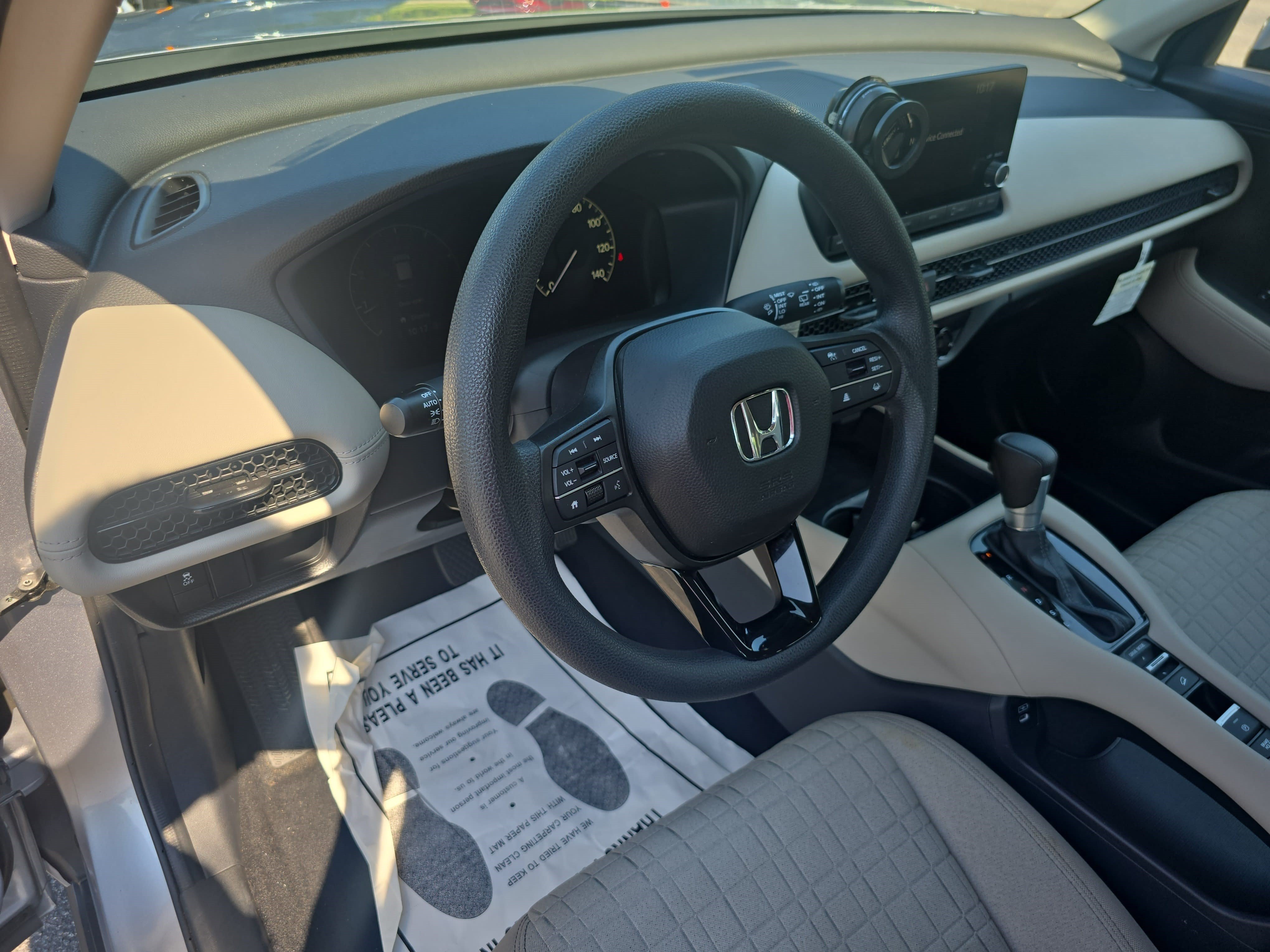 Used 2024 Honda HR-V LX image 15