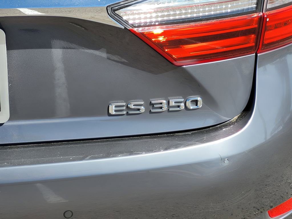 Used 2018 Lexus ES 350 w/ Navigation System Package image 9