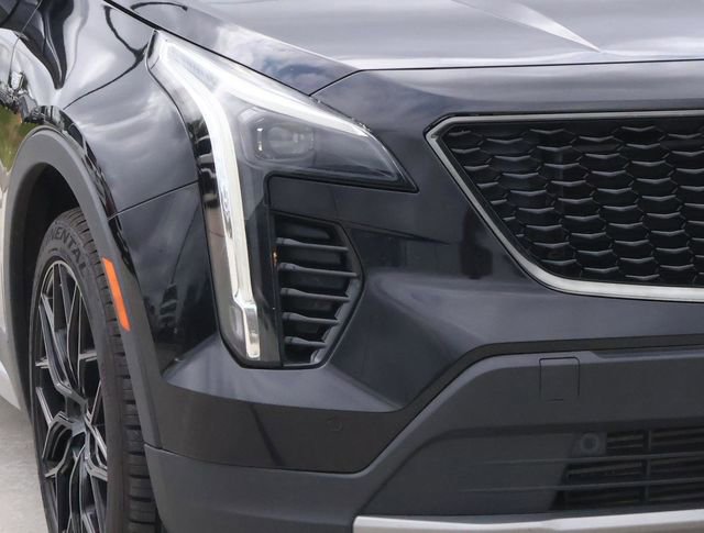 Used 2020 Cadillac XT4 Premium Luxury FWD image 9