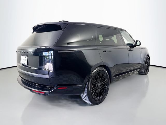 Used 2024 Land Rover Range Rover Long Wheelbase SE AWD/4WD image 5