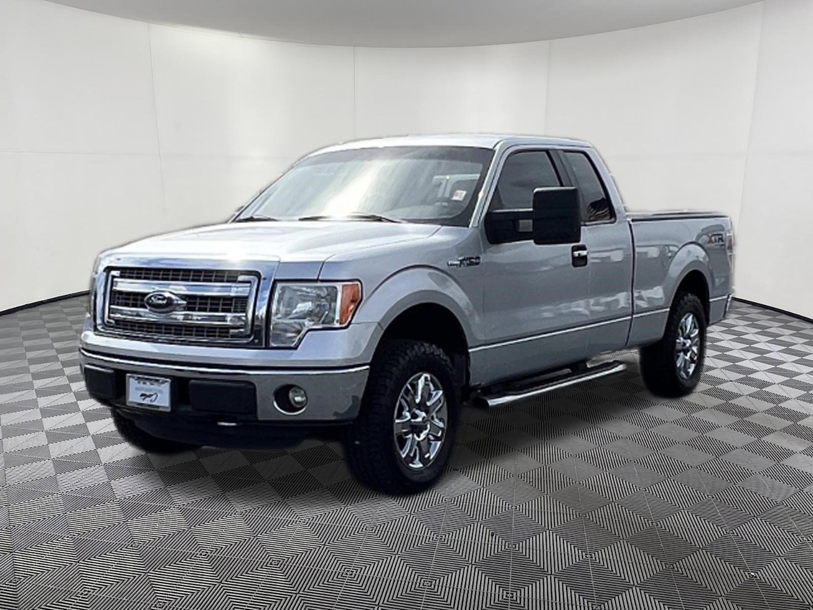 Used 2014 Ford F150 XLT w/ XTR Package AWD/4WD image 3