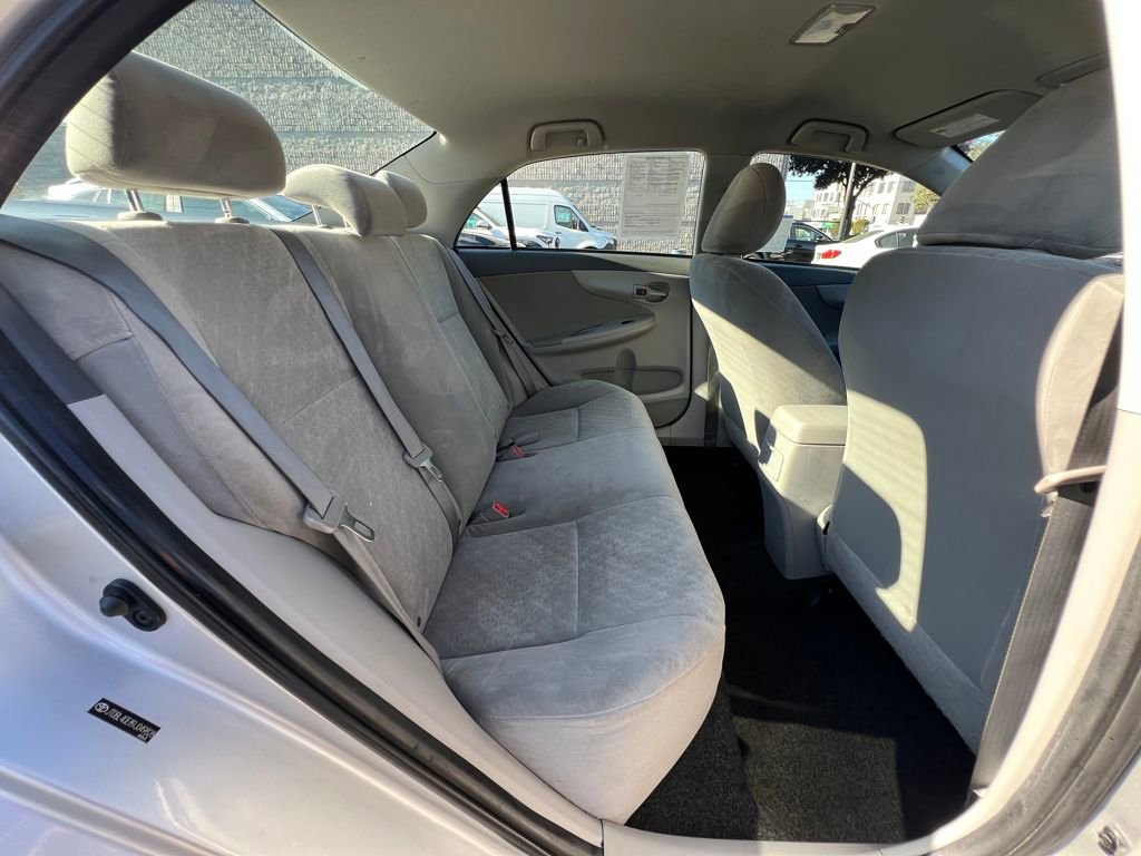 Used 2009 Toyota Corolla LE image 17