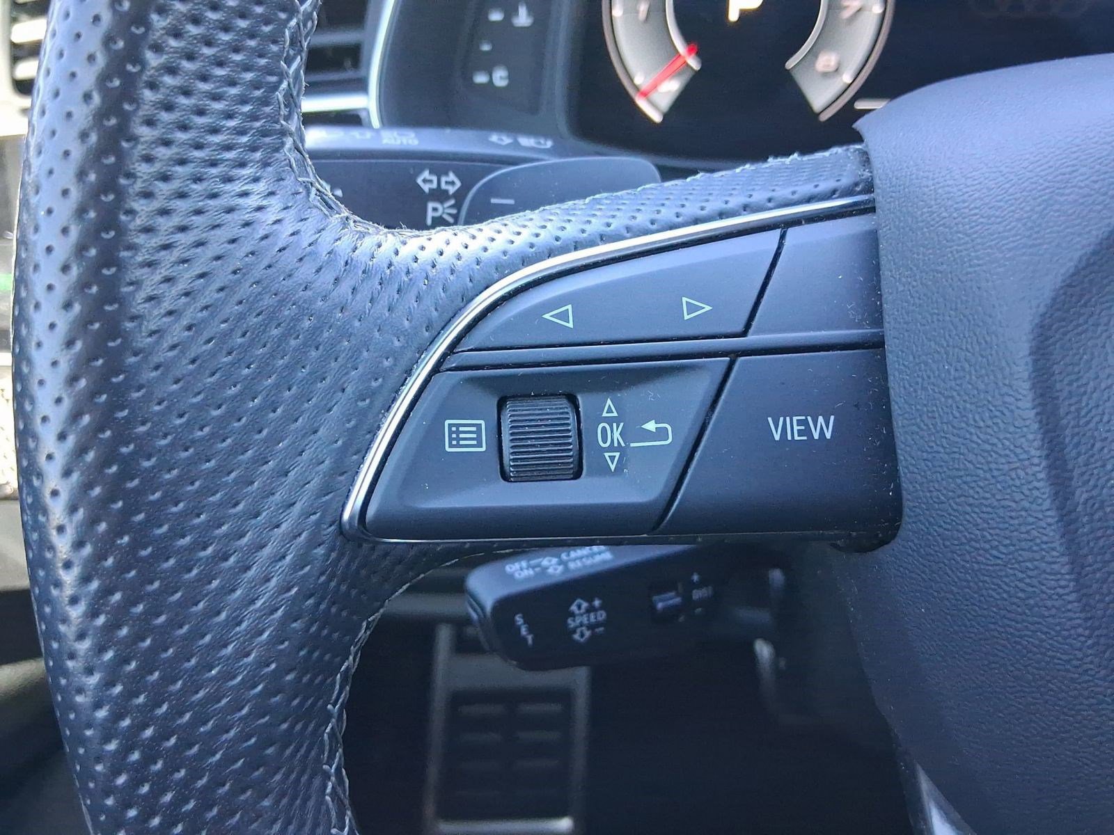 Used 2023 Audi SQ8 Prestige w/ Prestige Package image 15