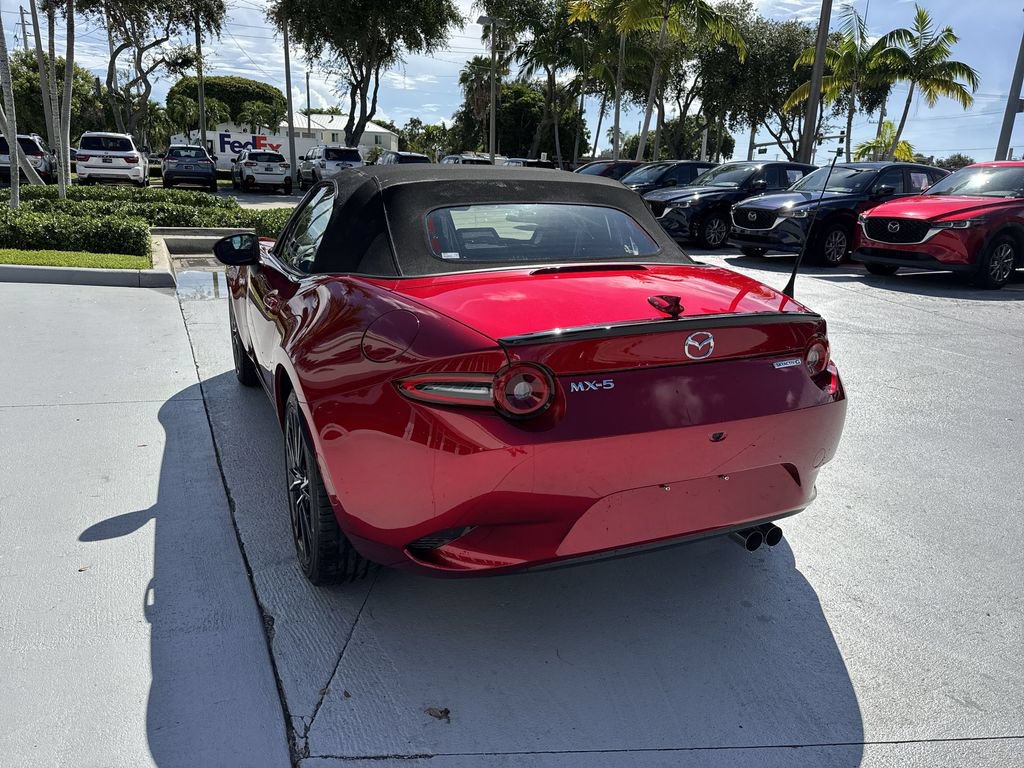 New 2026 MAZDA MX-5 Miata Grand Touring RWD image 13