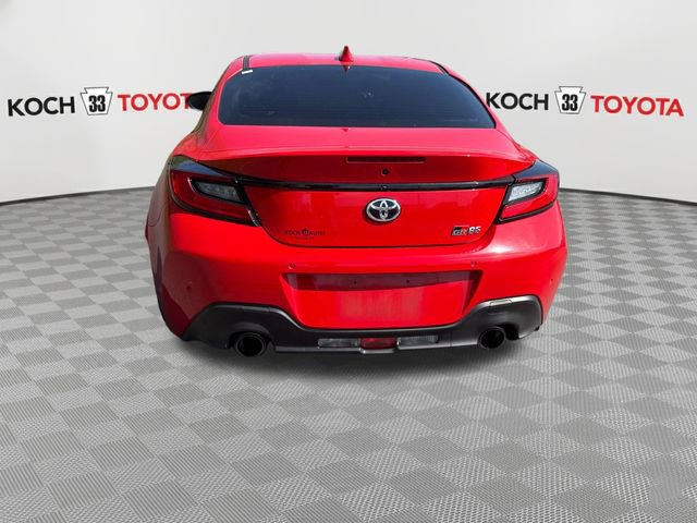 Certified 2024 Toyota GR86 RWD image 7