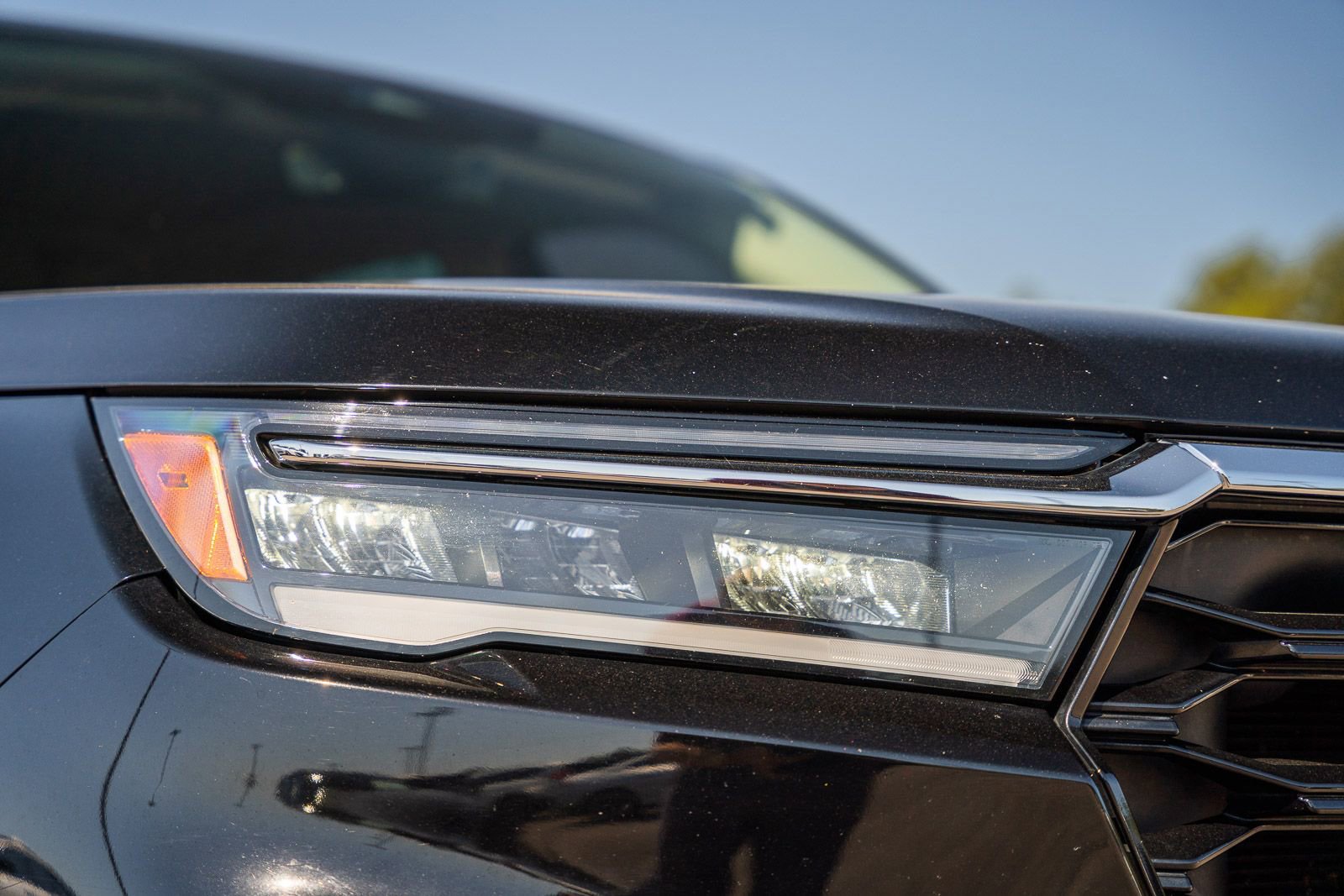 Used 2024 Honda Pilot Touring image 10