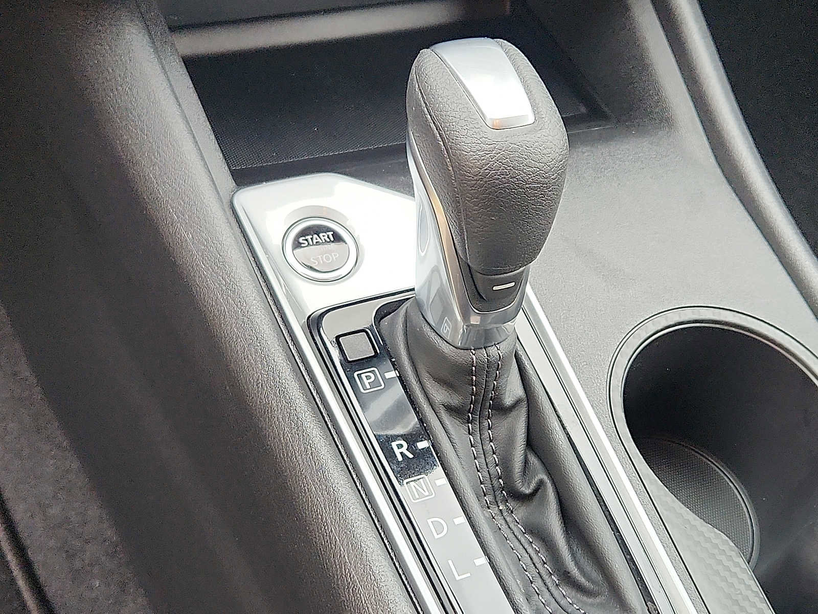 Certified 2024 Nissan Altima 2.5 S image 14