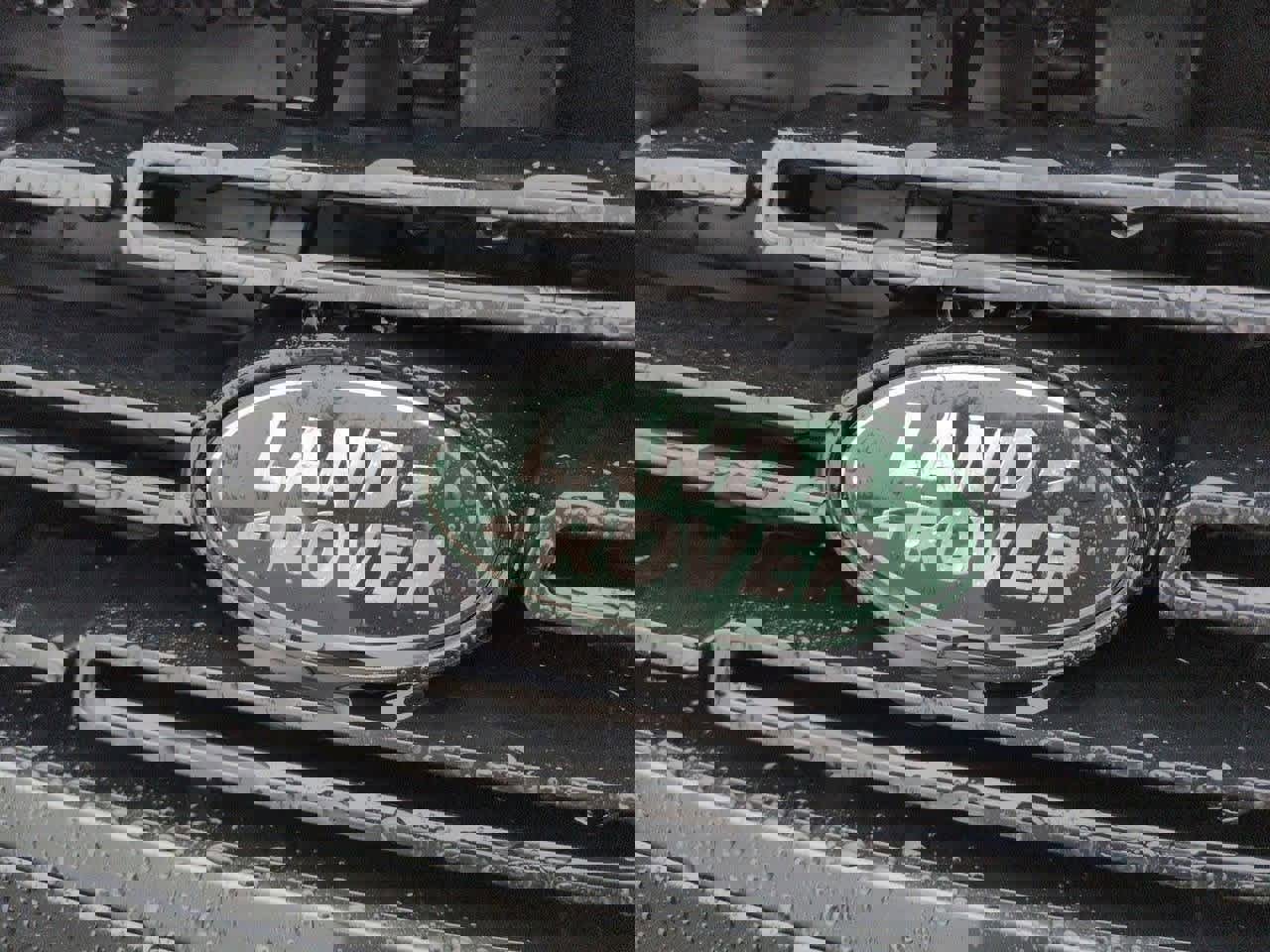 New 2026 Land Rover Range Rover Long Wheelbase SE image 11