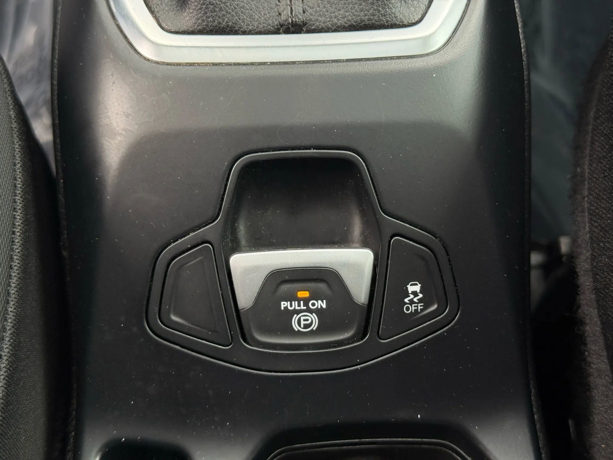 Used 2018 Jeep Renegade Altitude w/ UConnect 8.4 Nav Group image 36