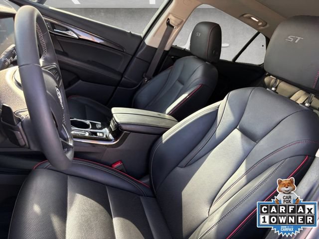 Used 2022 Buick Envision Essence w/ Technology Package I FWD image 19