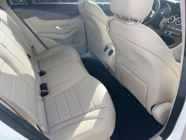 Used 2022 Mercedes-Benz GLC 300 4MATIC image 32