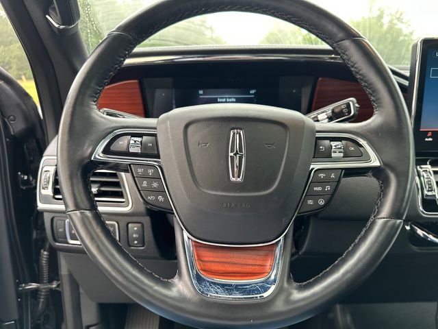 Used 2024 Lincoln Navigator Reserve image 31