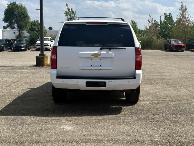 Used 2013 Chevrolet Tahoe LT w/ Luxury Package AWD/4WD image 4