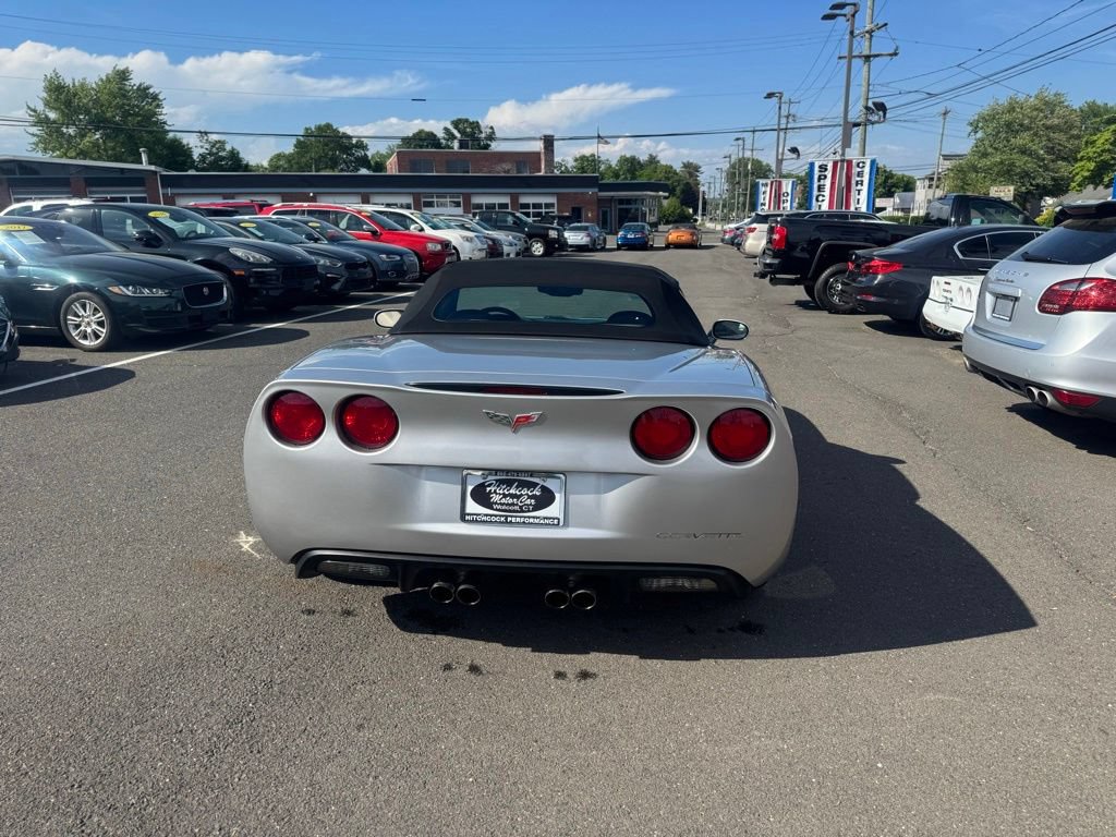 Used 2005 Chevrolet Corvette Convertible w/ Preferred Equipment Group RWD image 9